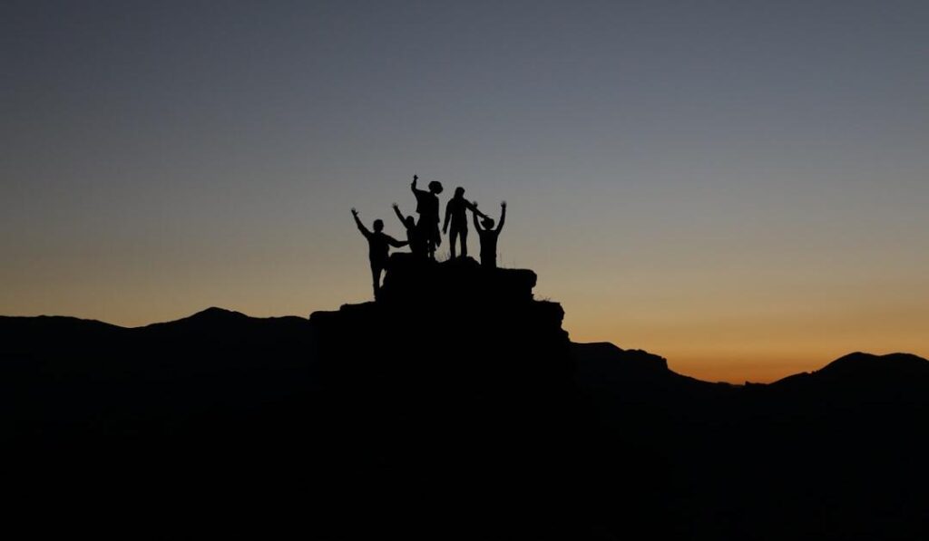 Why the Relationship Economics Summit’s New Leadership Program Is a Game-Changer for Relational Intelligence